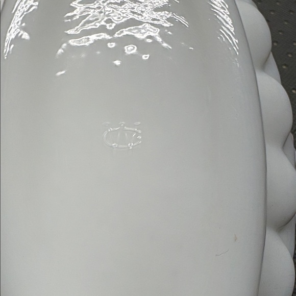 Vintage Westmoreland Paneled Grape Milk Glass Oval Nut Bowl Marked - Picture 6 of 8